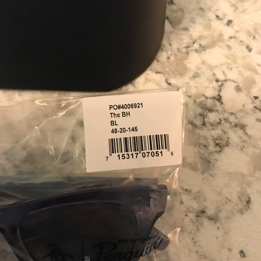Original Penguin blue BH sunglasses - Picture 5 of 6